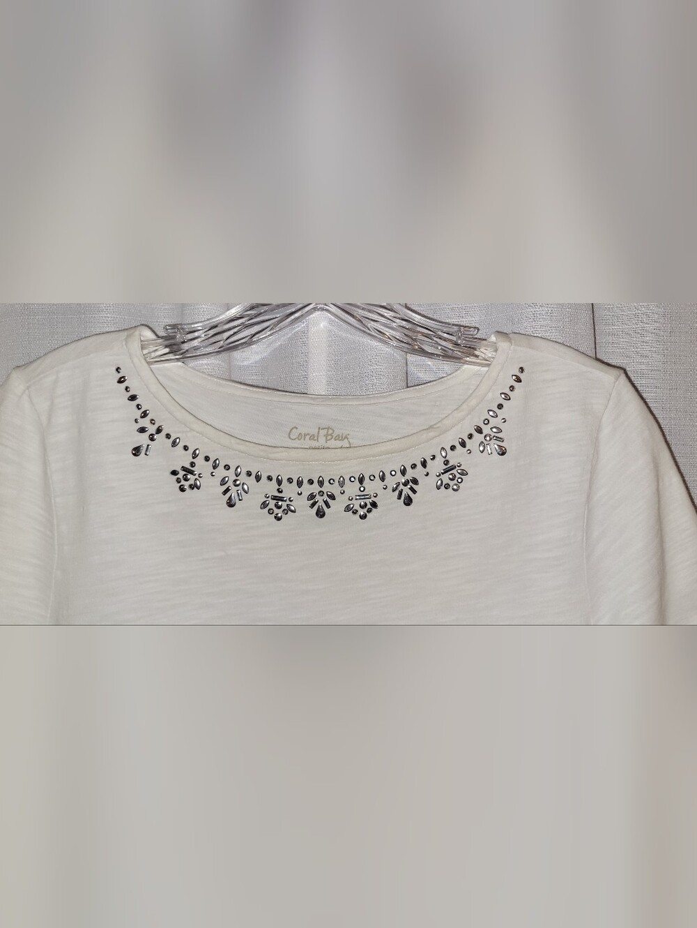 Coral Bay Petite Tee PM white w/Silver Embellishments